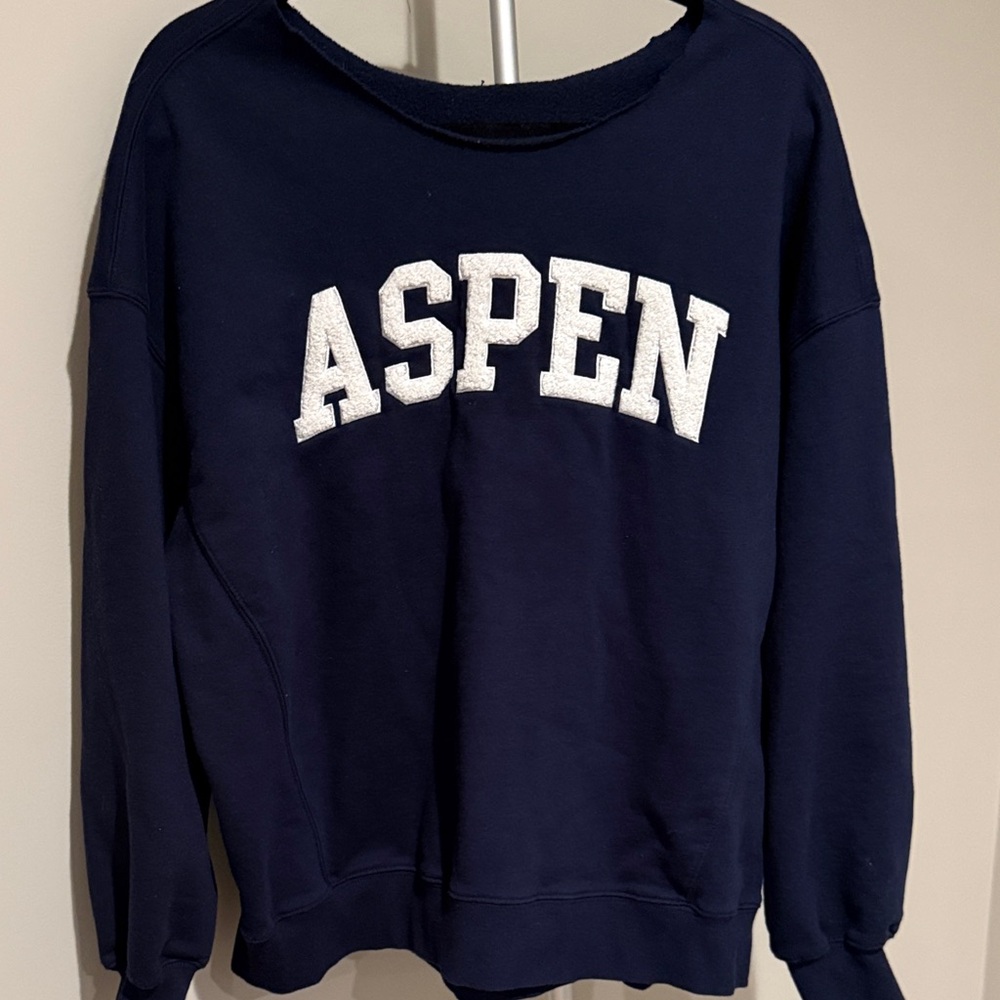 Garage Sweatshirt Dark Blue with Light Beige Aspen Lettering